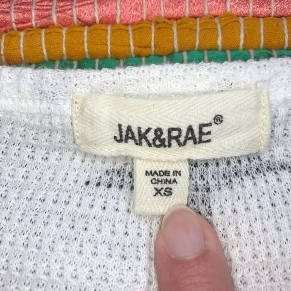 Jak & Rae ~ Star print v-neck thermal top - Picture 5 of 5